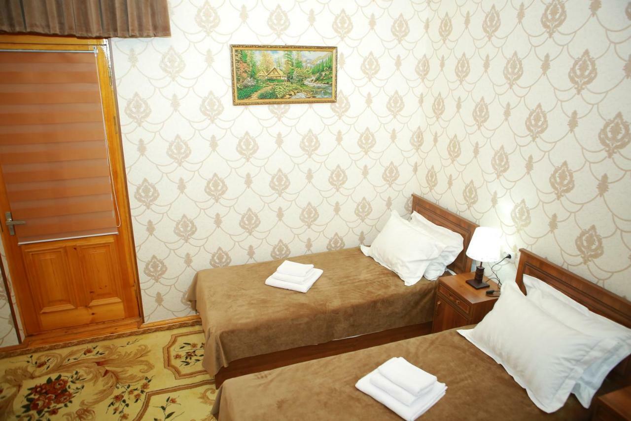 Hotel Xum Don Samarkand Esterno foto
