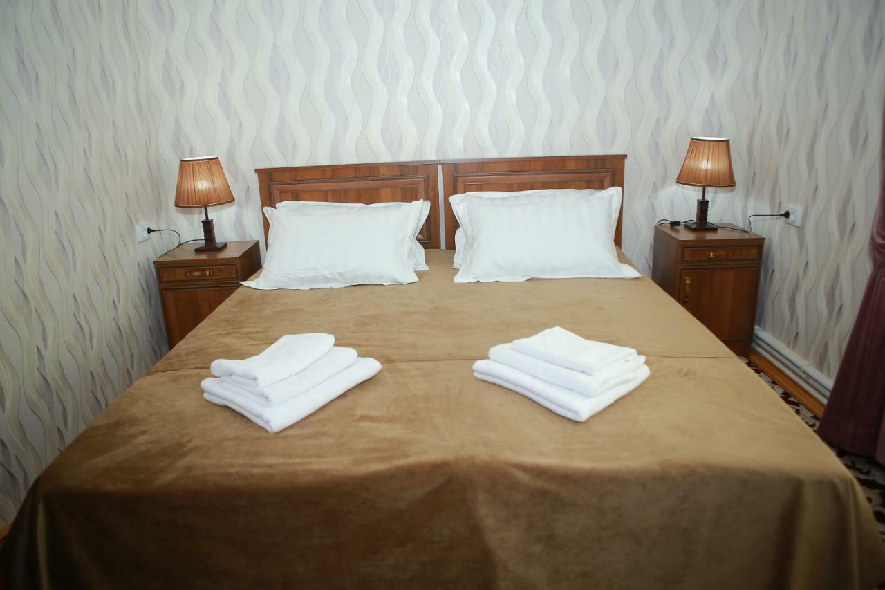 Hotel Xum Don Samarkand Esterno foto