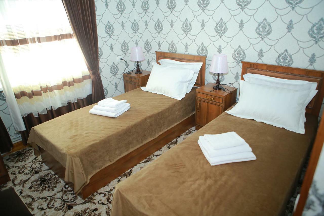 Hotel Xum Don Samarkand Esterno foto